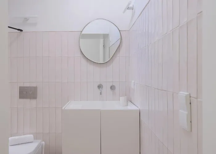 Architectural Gem In Santa Catarina Appartement