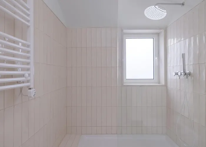 Appartement Architectural Gem In Santa Catarina